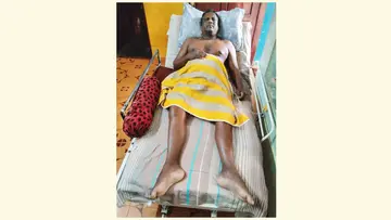 seeks help