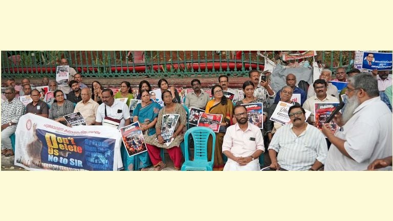  Cultural activists stage a protest.