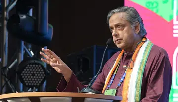 sasi tharoor
