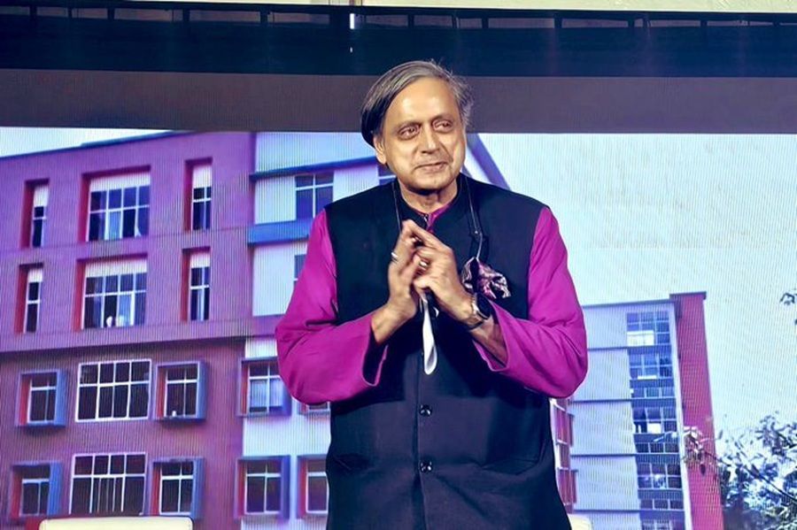 sasi tharoor