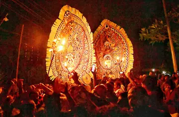 kadammanittakkaavil kolangal