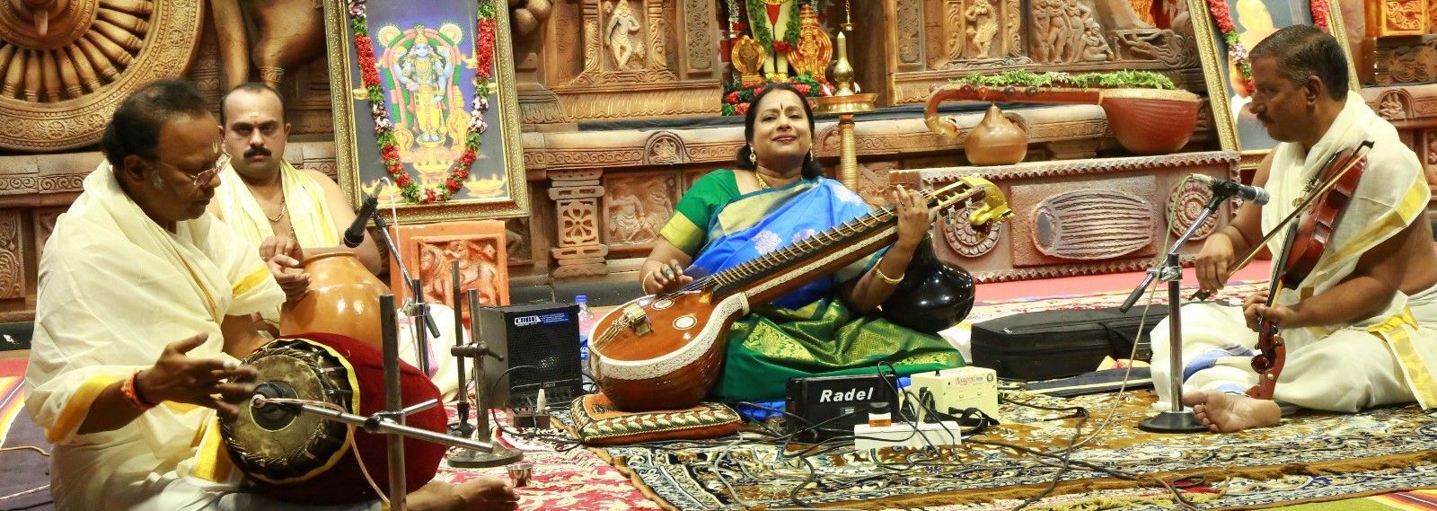 ചെമ്പൈ സംഗീതോത്സവ വിശേഷാല്‍ കച്ചേരിയില്‍ നിര്‍മല രാജശേഖരന്‍ അവതരിപ്പിച്ച വീണക്കച്ചേരി  