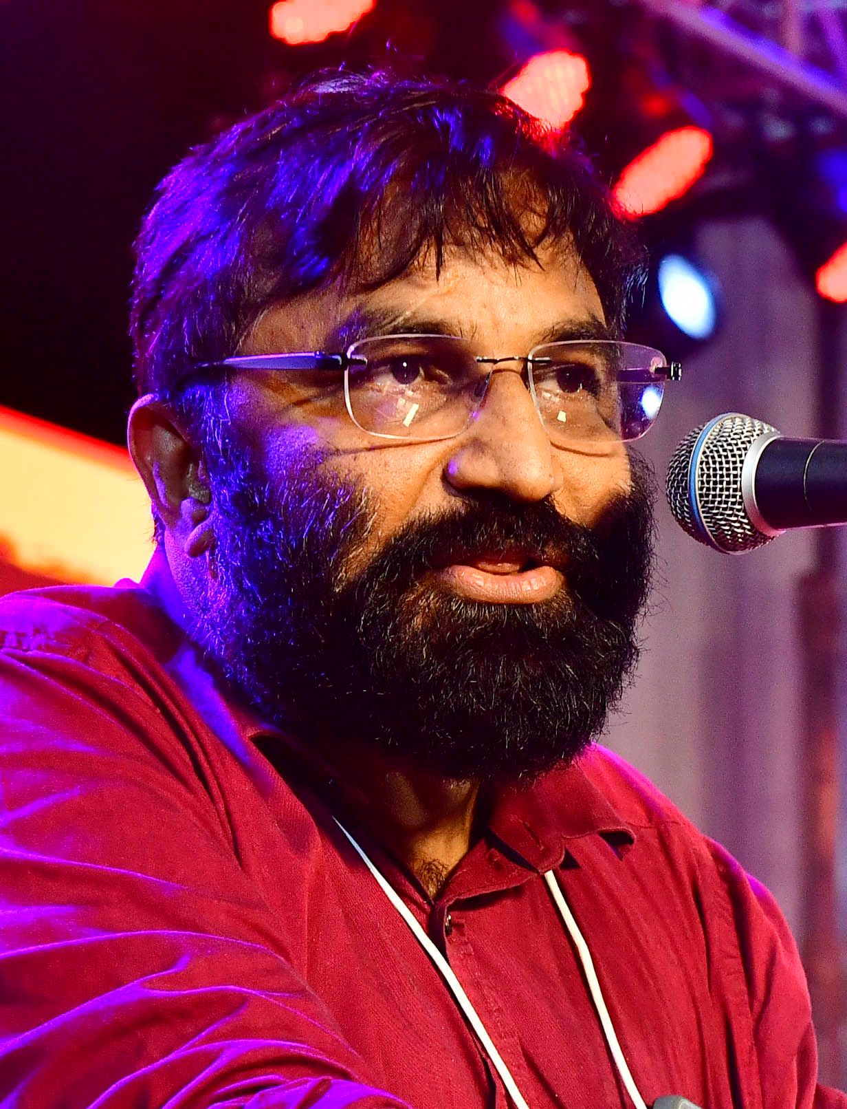 ദേശാഭിമാനി  ചീഫ് എഡിറ്റർ  പുത്തലത്ത്‌ ദിനേശൻ സംസാരിക്കുന്നു 