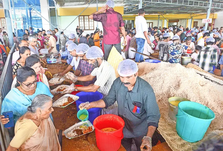 vecchoottil pangedutthu aayirangal
