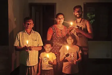 naadaake jwaalakal thelichu