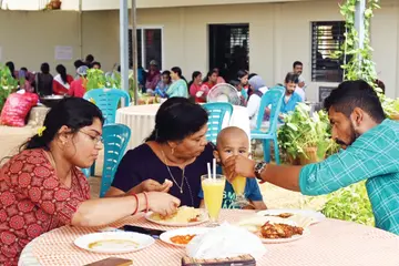 meenkariyum aavi paarunna porottayum