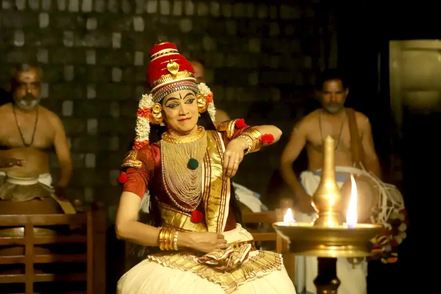 അമ്മന്നൂർ ഗുരുകുലത്തിലെ മാധവനാട്യഭൂമിയിൽ മായശിരസ്സ് കൂടിയാട്ടത്തിൽ സീതയായി സരിത കൃഷ്ണകുമാർ