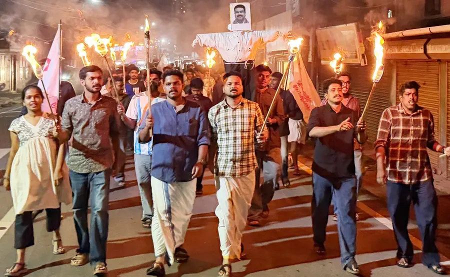 എസ്‌എഫ്‌ഐ നേതൃത്വത്തിൽ സംഘടിപ്പിച്ച പ്രതിഷേധ മാർച്ച്‌