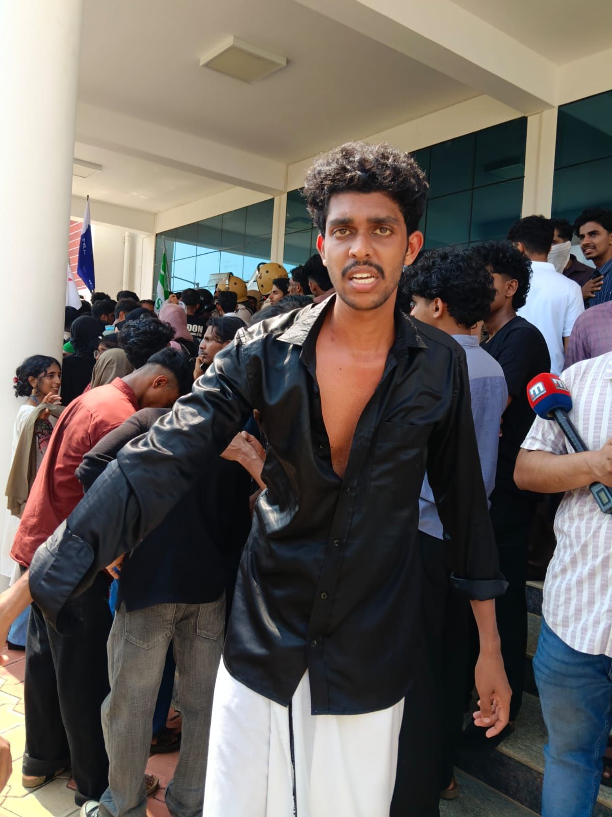sfi protest