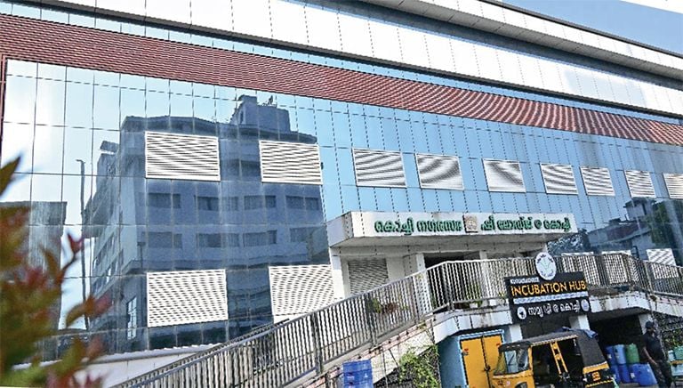 she lodge ernakulam