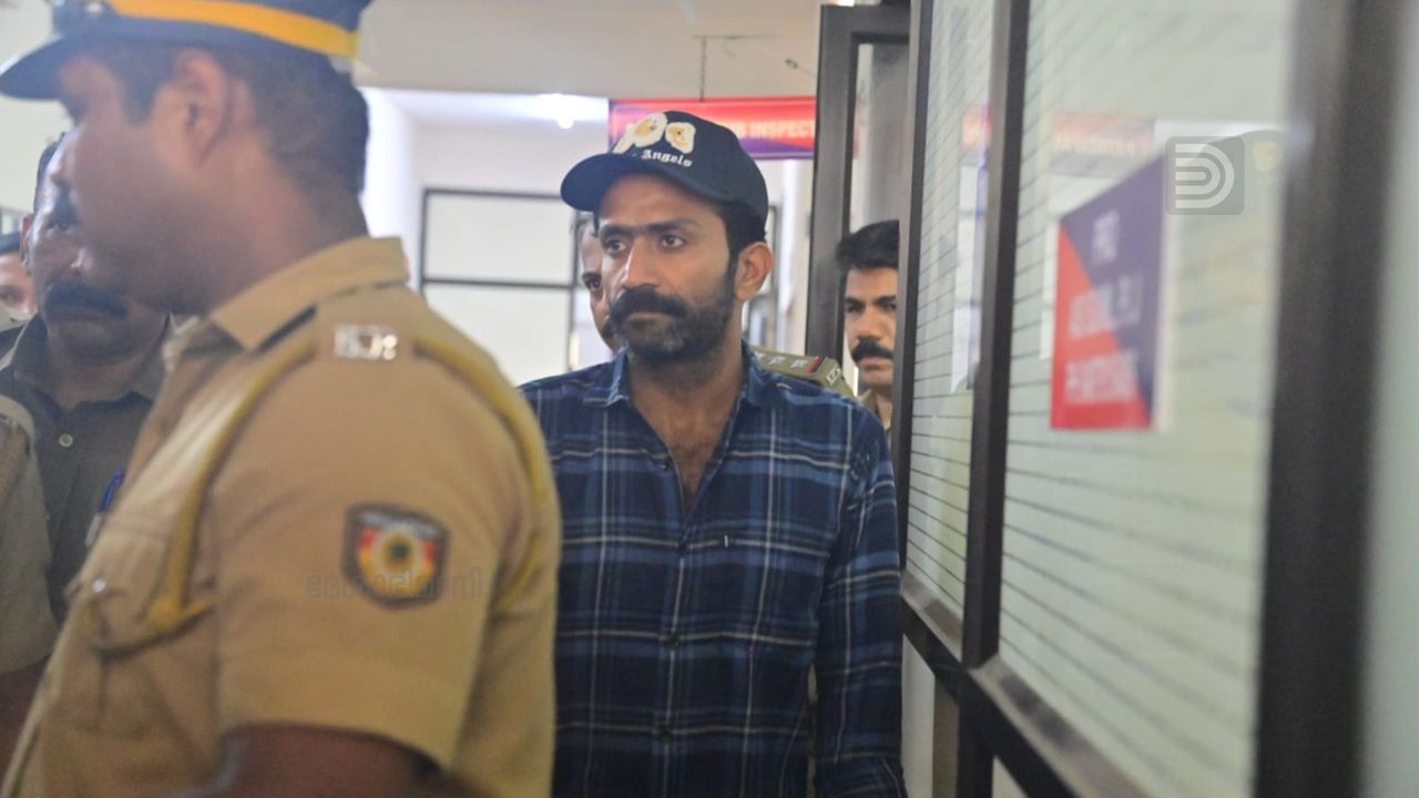 shine tom chacko.