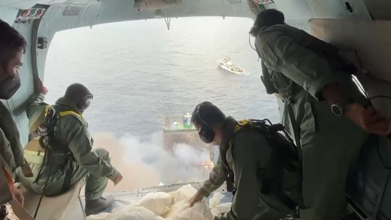 ship fire airforce