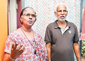 കാട്ടിപ്പറമ്പിൽ സൈമനും ഭാര്യാ ലീന 