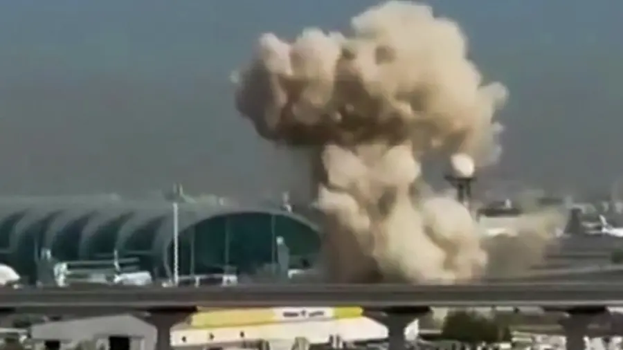  smoke rising from the Dubai.JPG