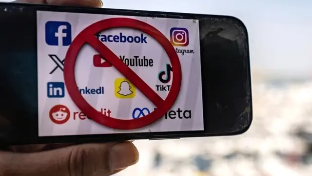 socialmedia ban
