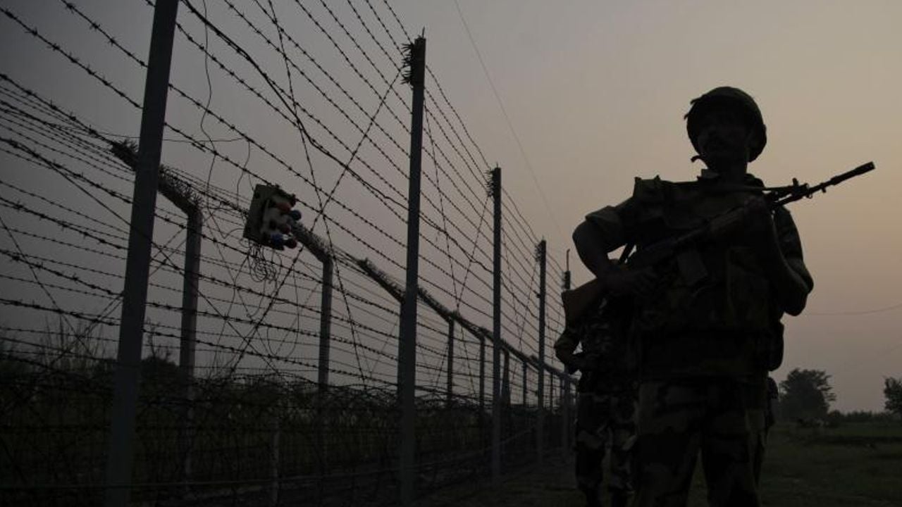 soldiers 