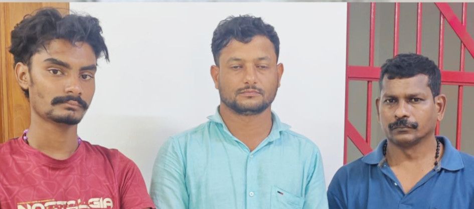 മാനിനെ വേട്ടയാടികൊന്നവർ പിടിയിൽ ​