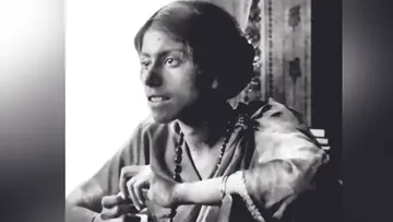 suhasini rekhamoolam image