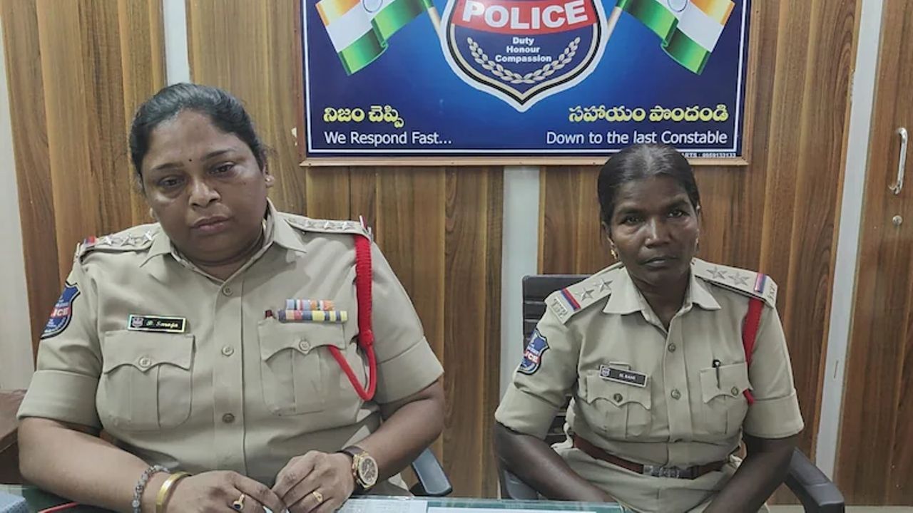 telangana police officer bribe case