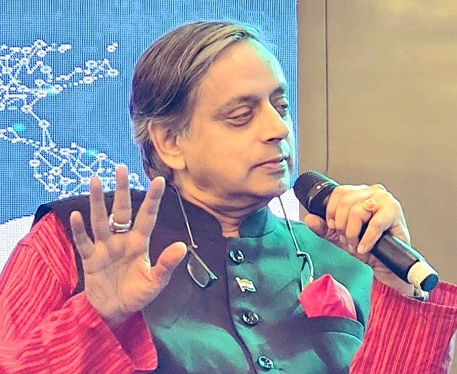 tharoor mp