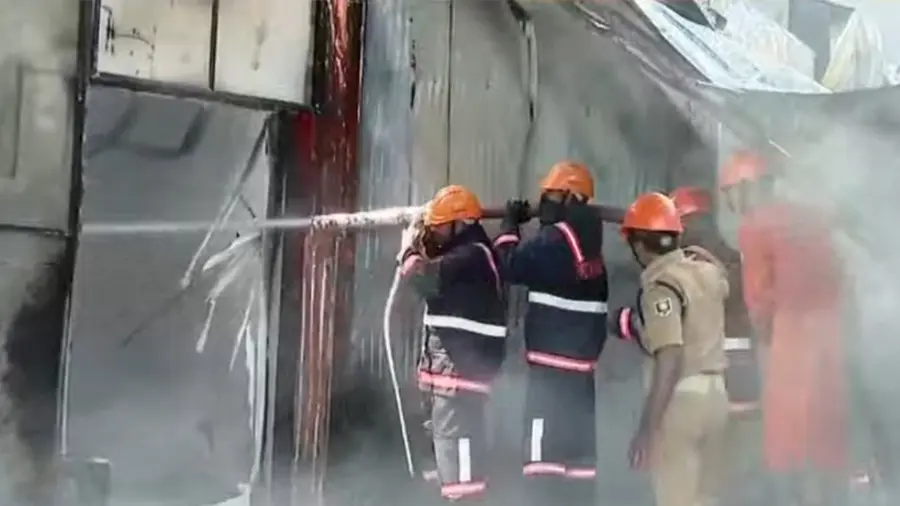 thodupuzha bed factory fireaccident