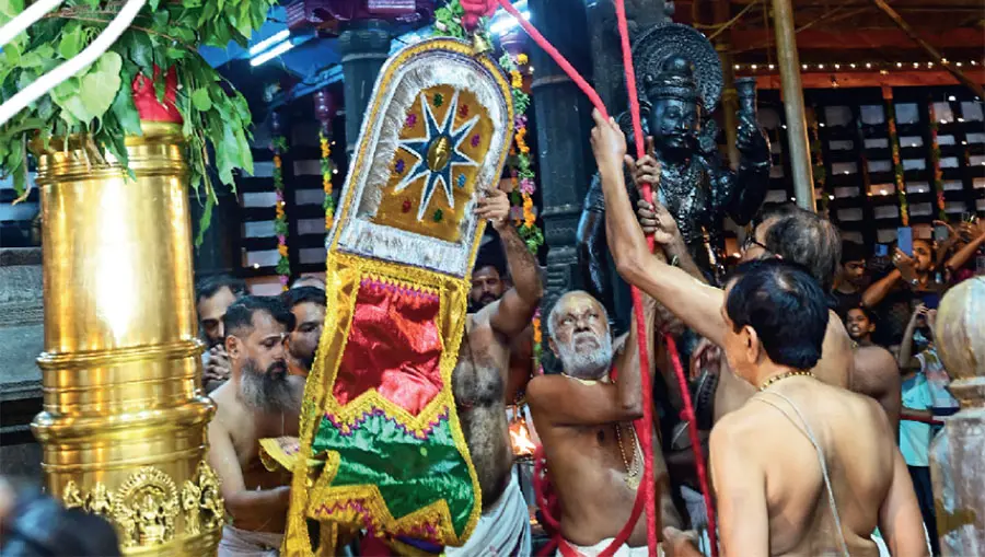 Tripunithura Vrischikolsavam