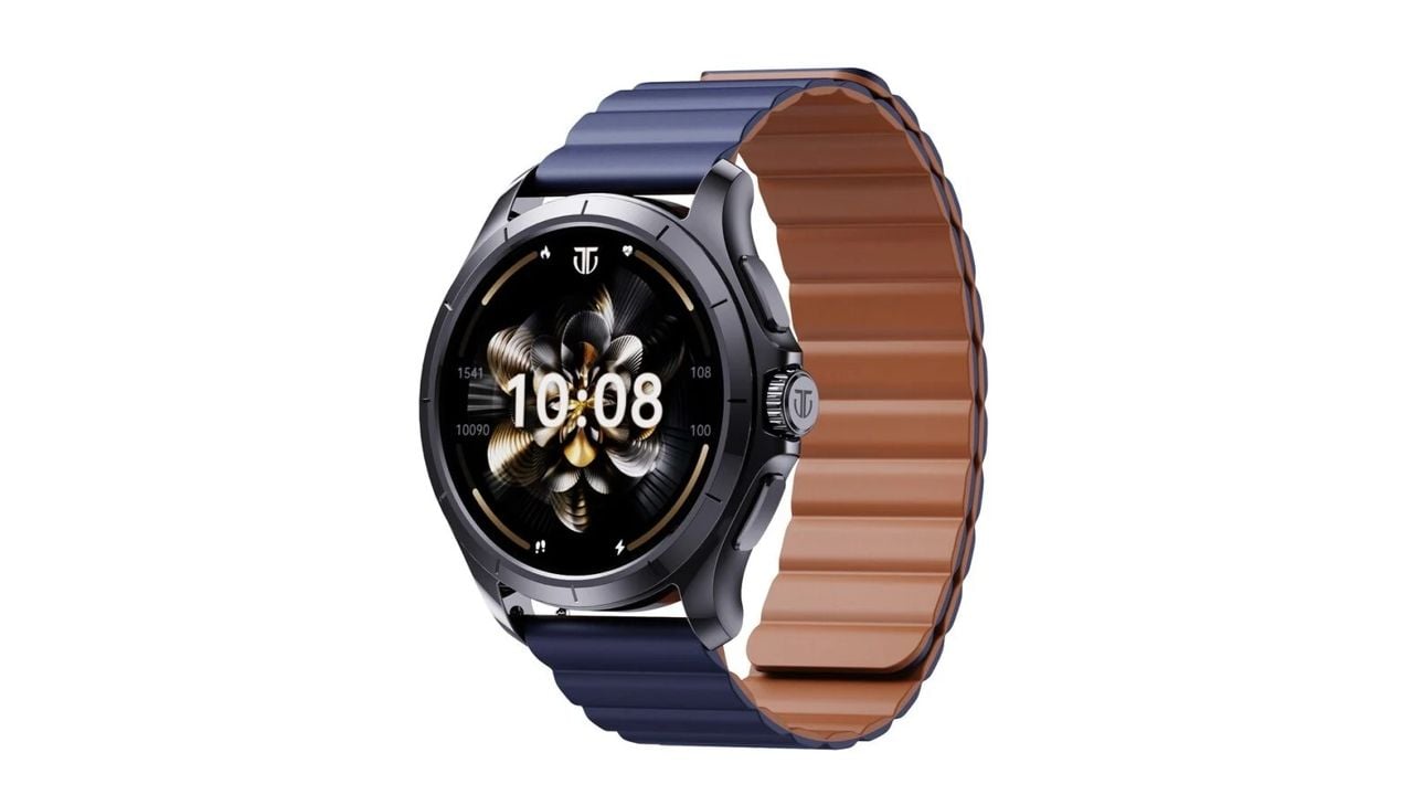 titan smart watch