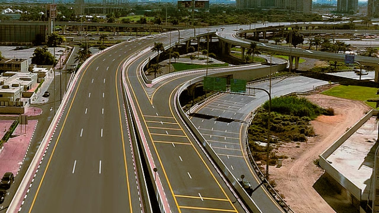 traffic diversion uae