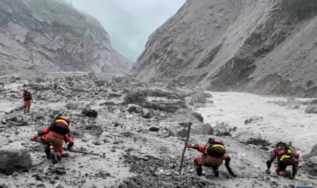 Nepal tunnel 