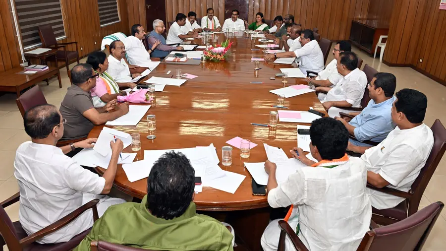 udf cabinet