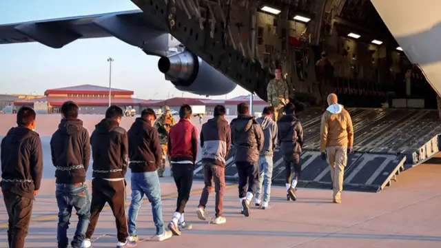 White House shares pics of illegal migrants