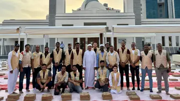 ദുബായ് സിലിക്കോൺ ഒയാസിസ് പള്ളിയിൽ ഇഫ്താർ ഭക്ഷണമൊരുക്കാൻ തയാറെടുക്കുന്ന വളണ്ടിയർമാർ