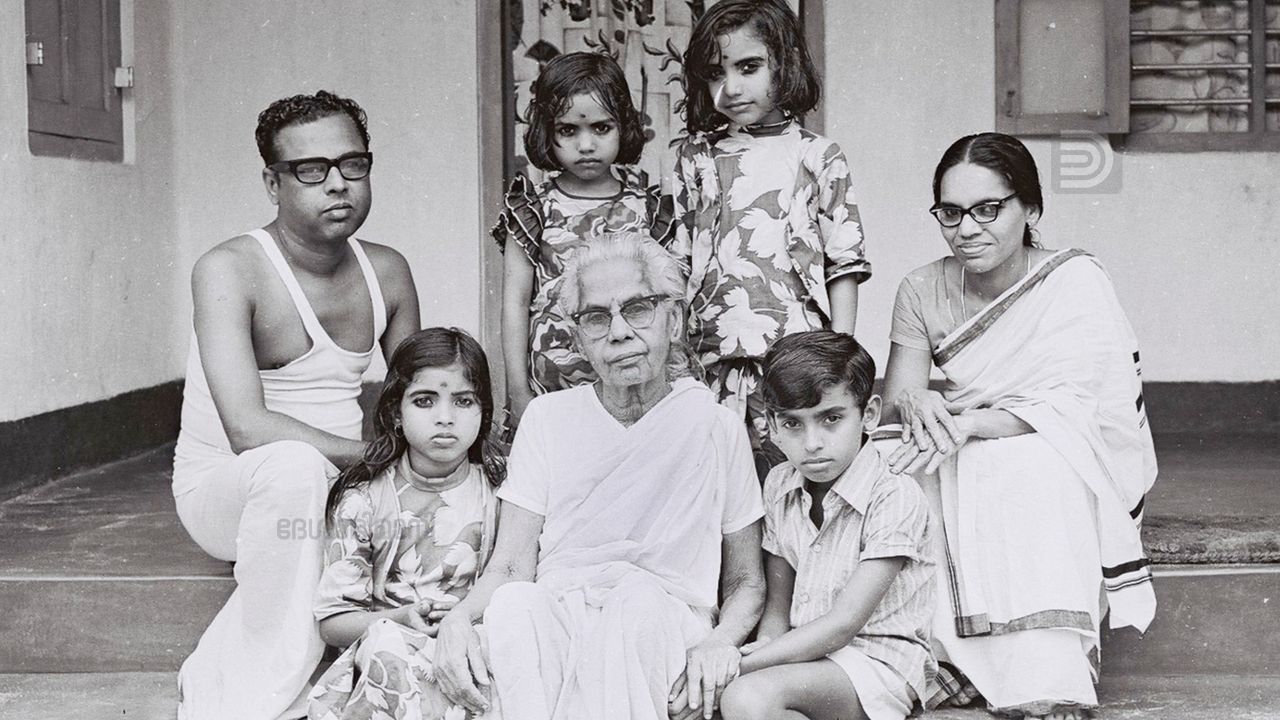 vayalar ramavarma poet