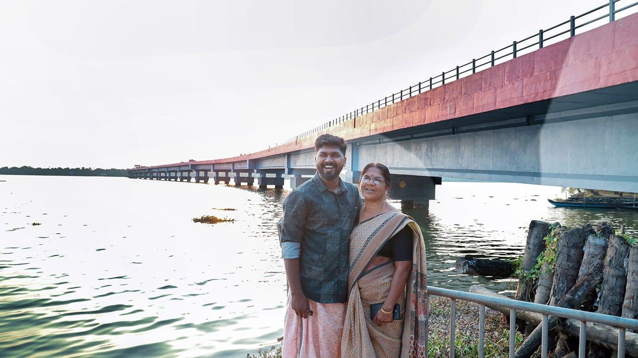 venkidesh with mother