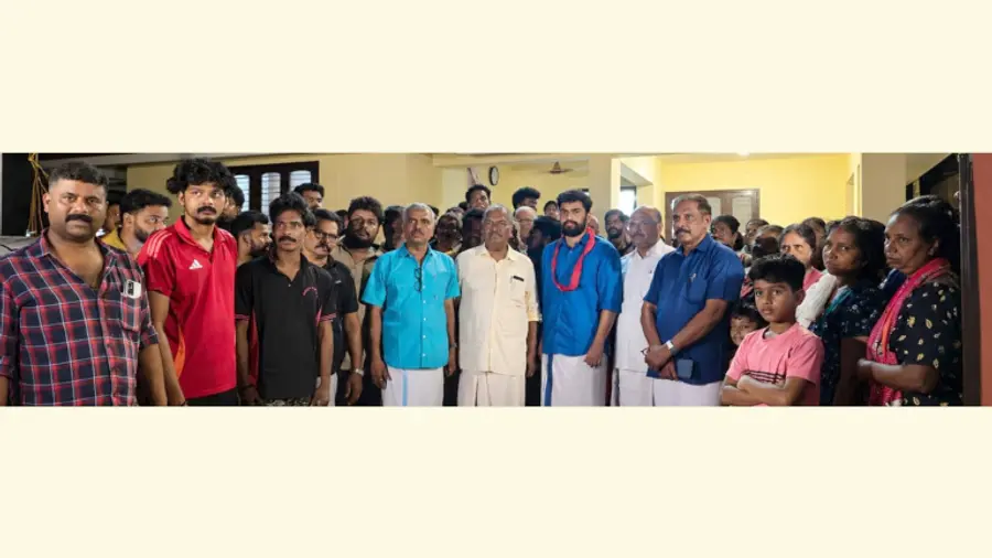  Vijay Vimal receives a warm welcome
