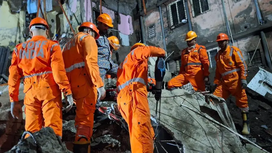 virar building collapse