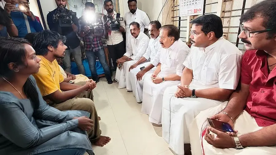 vizhinjam govt visit