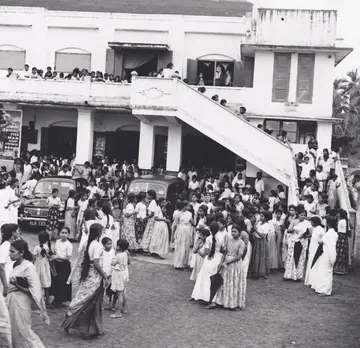 ബുക്ക്