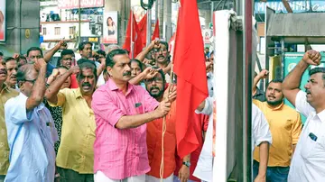 V S Anusmaranam