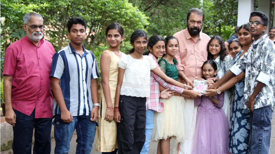 v sivankutty vayanalahari