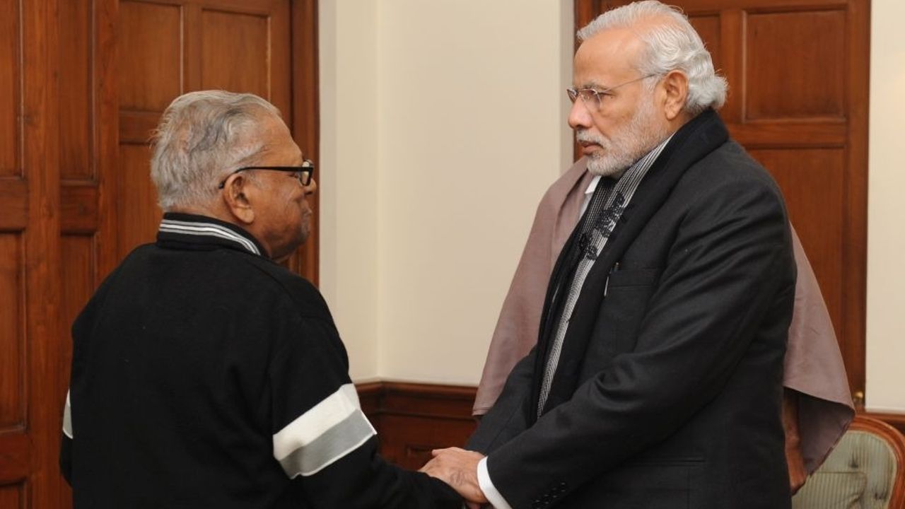v s with narendramodi