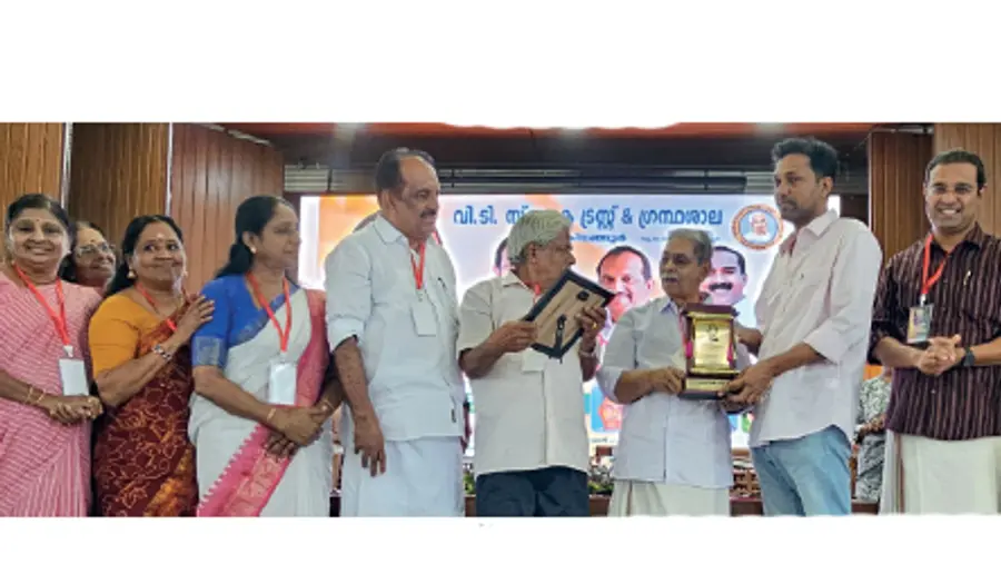 v t award