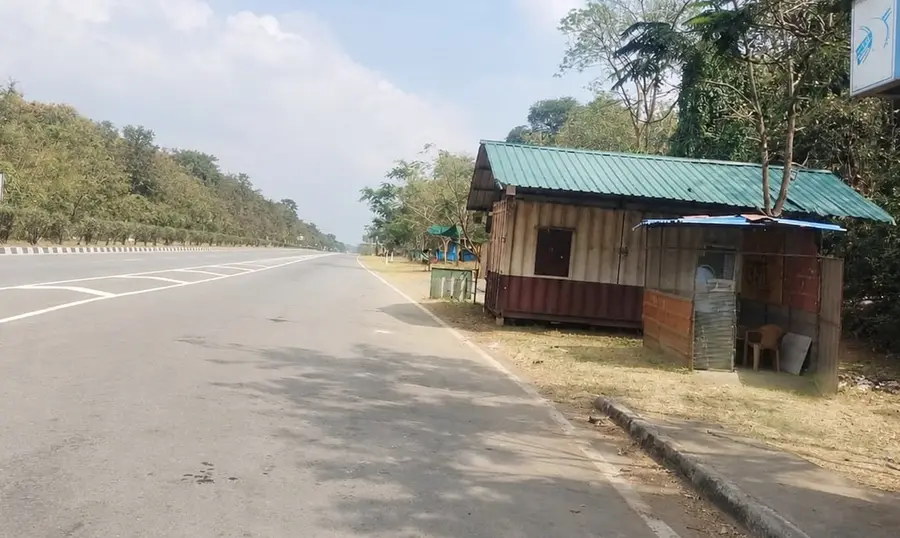 പരിശോധനകളില്ലാതെ ഒഴിഞ്ഞ് കിടക്കുന്ന വാളയാറിലെ ആർടിഒ ചെക്ക്പോസ്റ്റ്