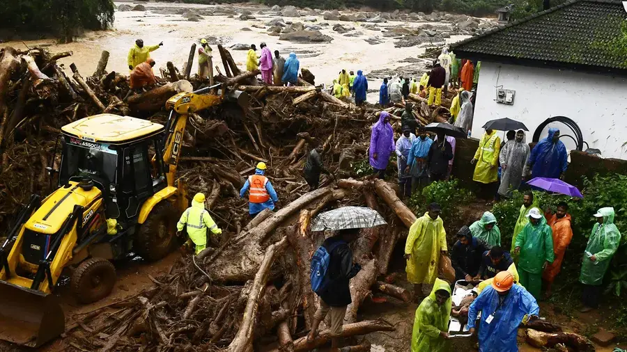nationalise banks wayanad tragedy