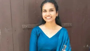 woman suicide